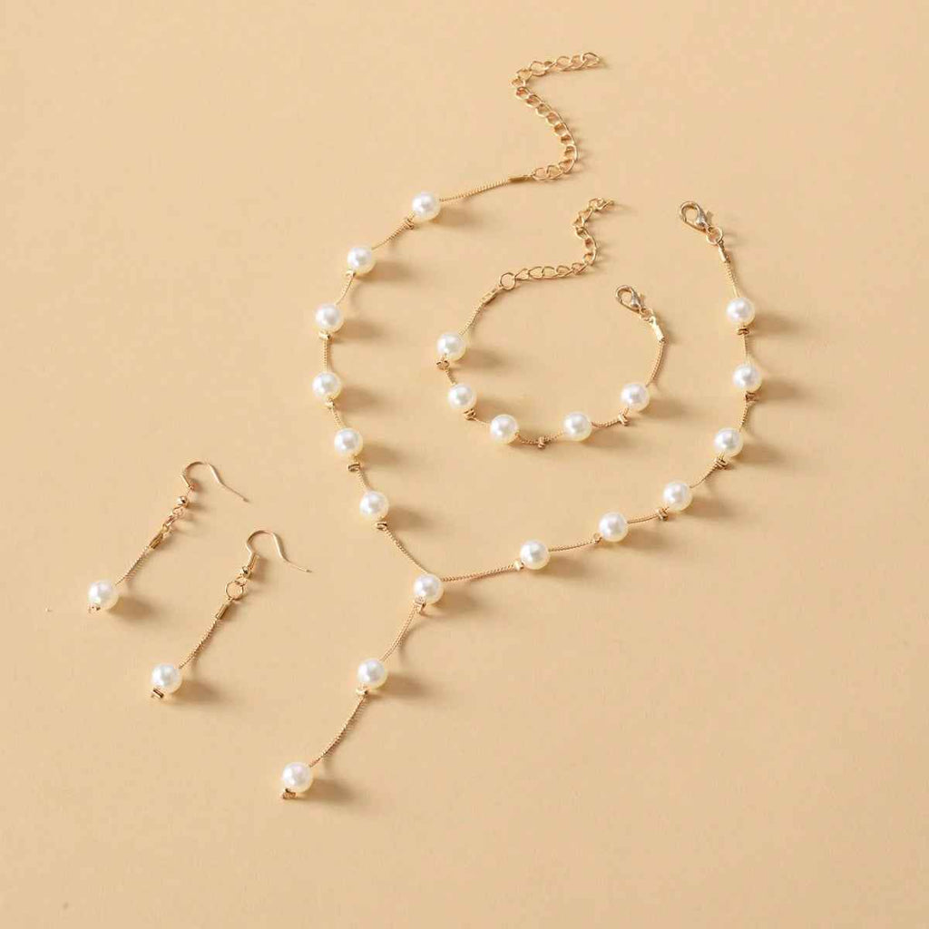 Faux Pearl Jewelry Set