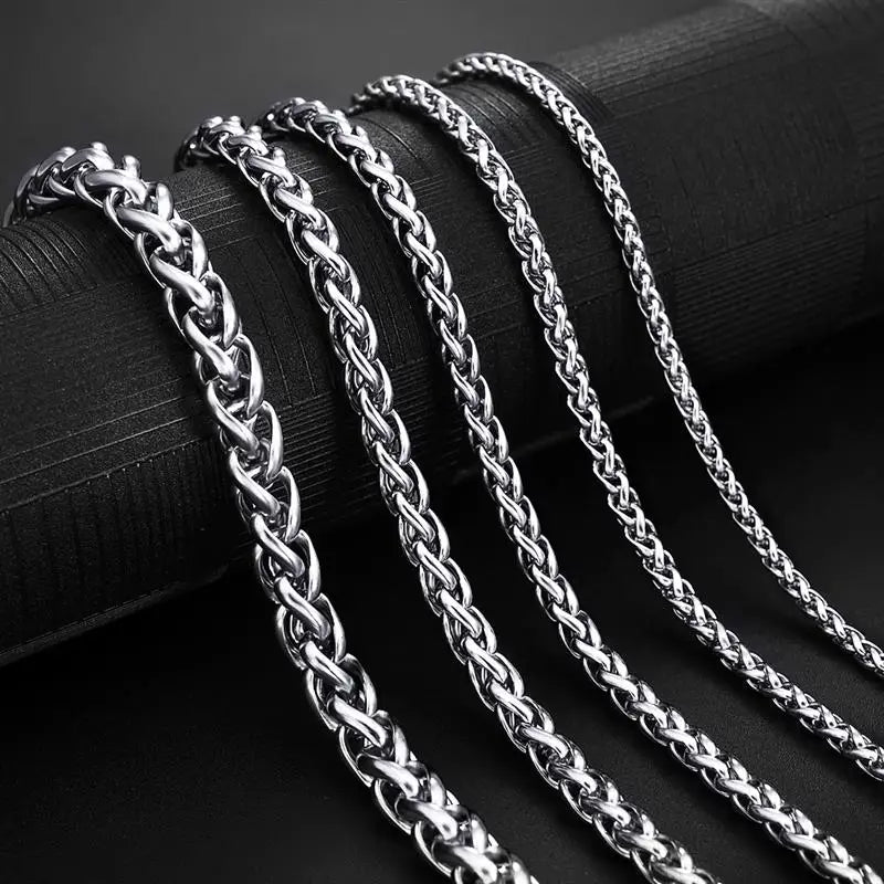 MoveX Cuban Link Chain Necklace