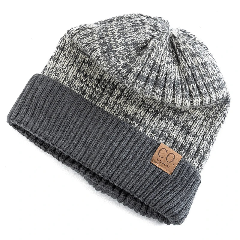 MoveX Two-Tone Fleece-Lined Beanie