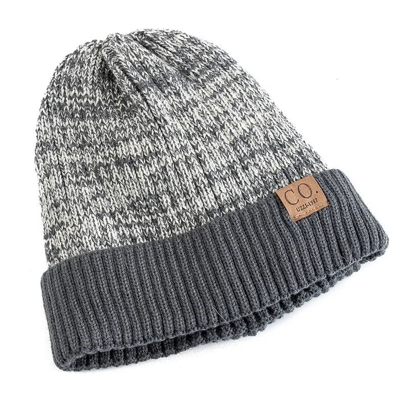 MoveX Two-Tone Fleece-Lined Beanie
