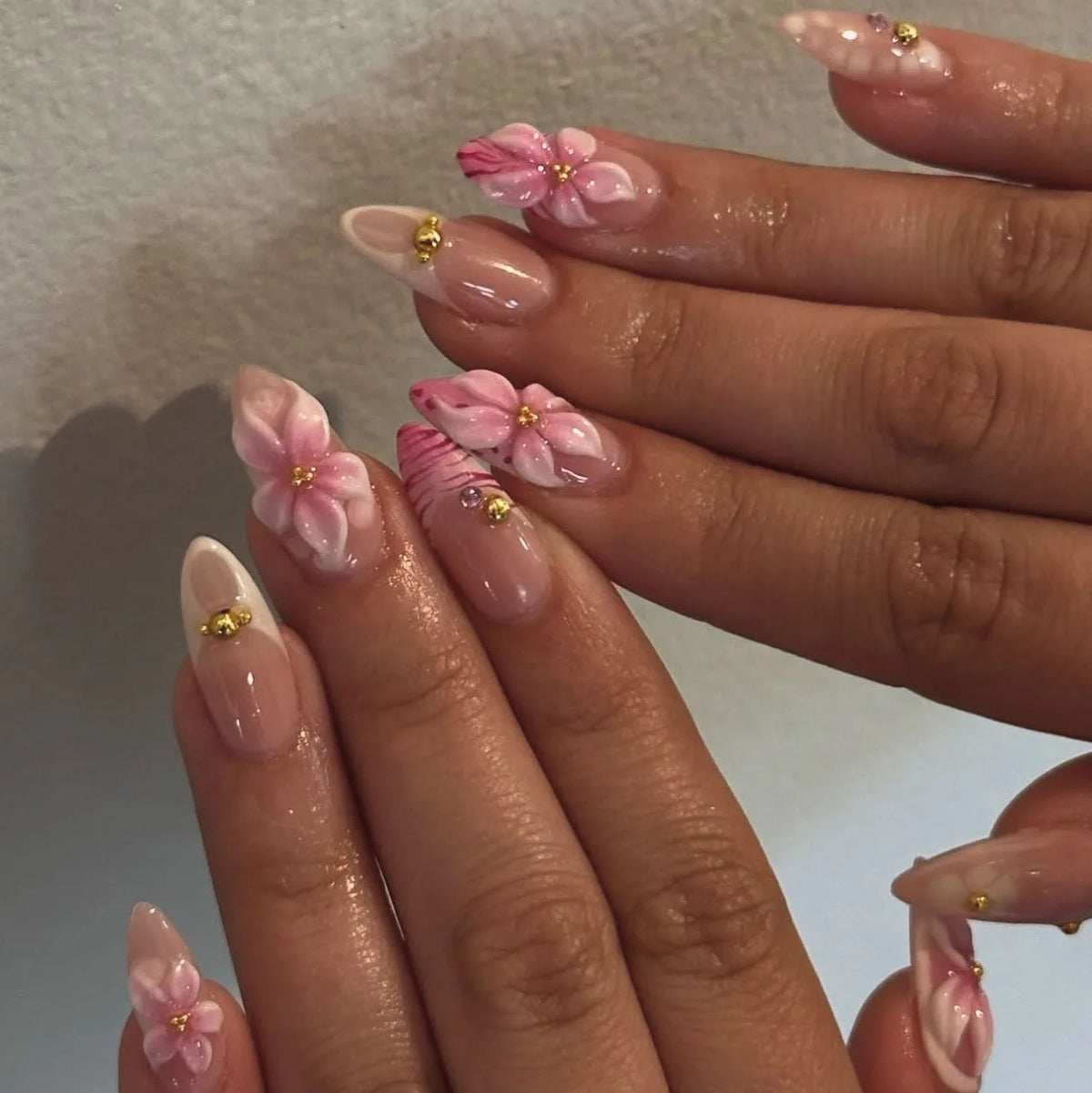 Pearl Starlight Almond Press-On Nails – 24 Pcs (Assorted Designs)